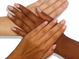 Best Nail Colors to Your Skin Tone
