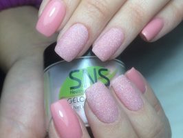 Six Tips for an Excellent Dip Powder Manicure